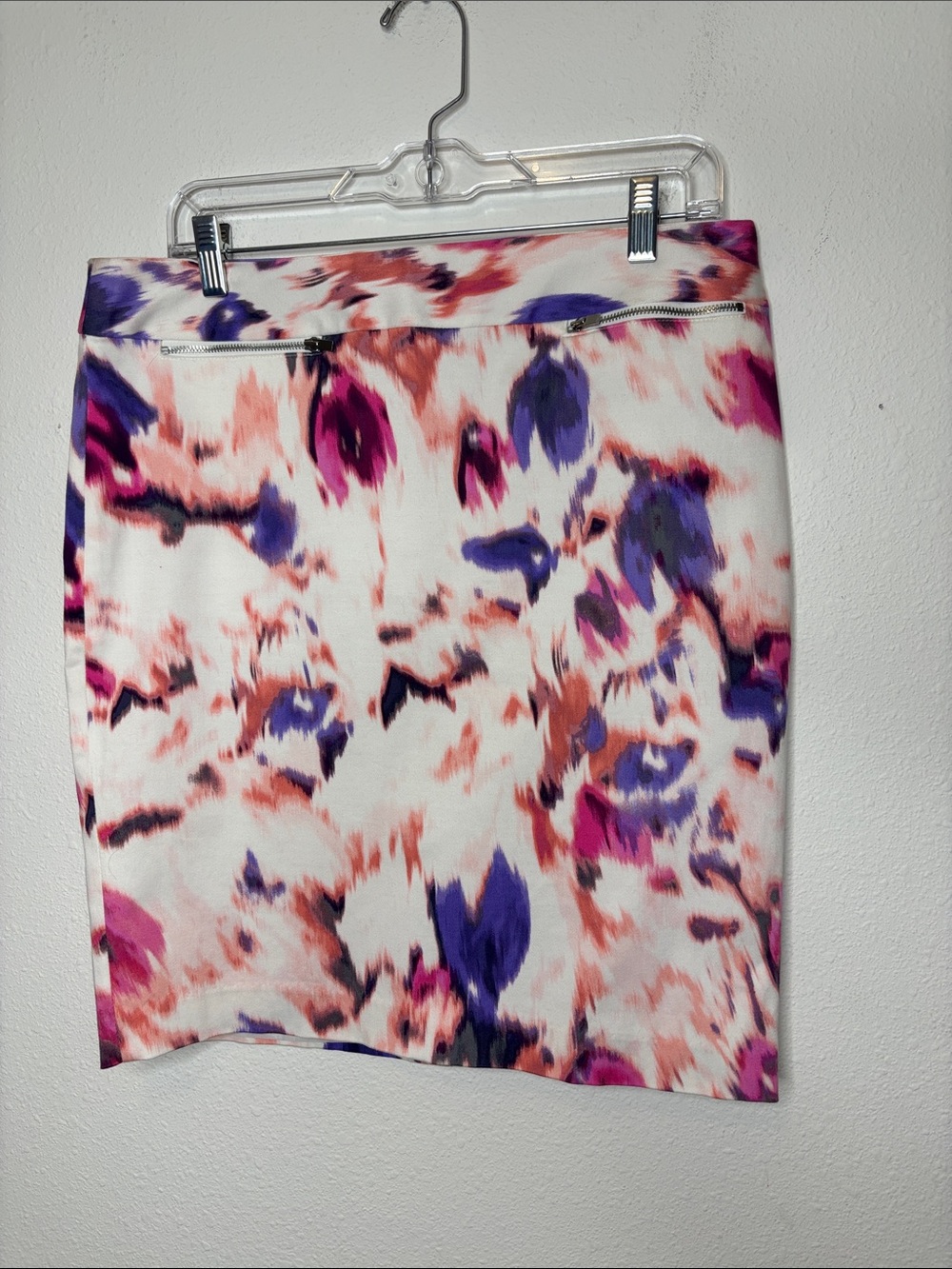 Calvin Klein Pink & Purple Abstract Print Pencil Skirt